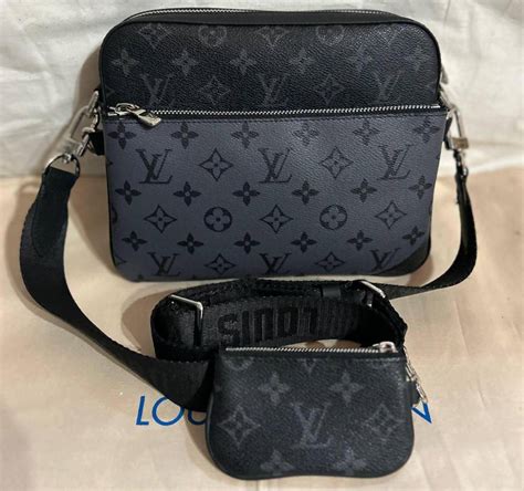 borsone louis vuitton uomo nero|Borsello Uomo .